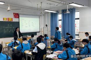 全面！小海梅-哈克斯15中7拿下17分5板6助